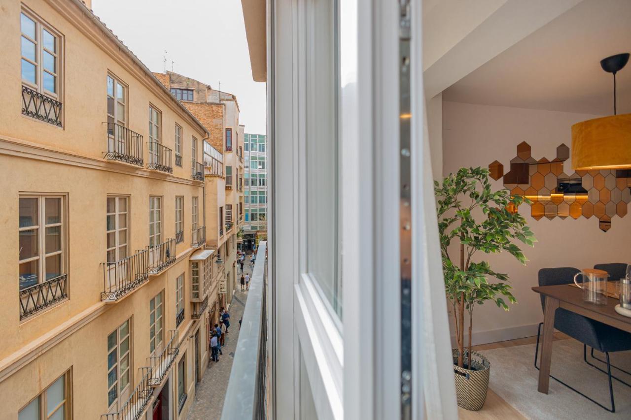 C26 Gorgeous 4 Bdrm Apartament In Plaza Uncibay Málaga Extérieur photo